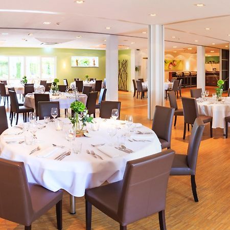 Acantus Hotel Weisendorf Екстериор снимка