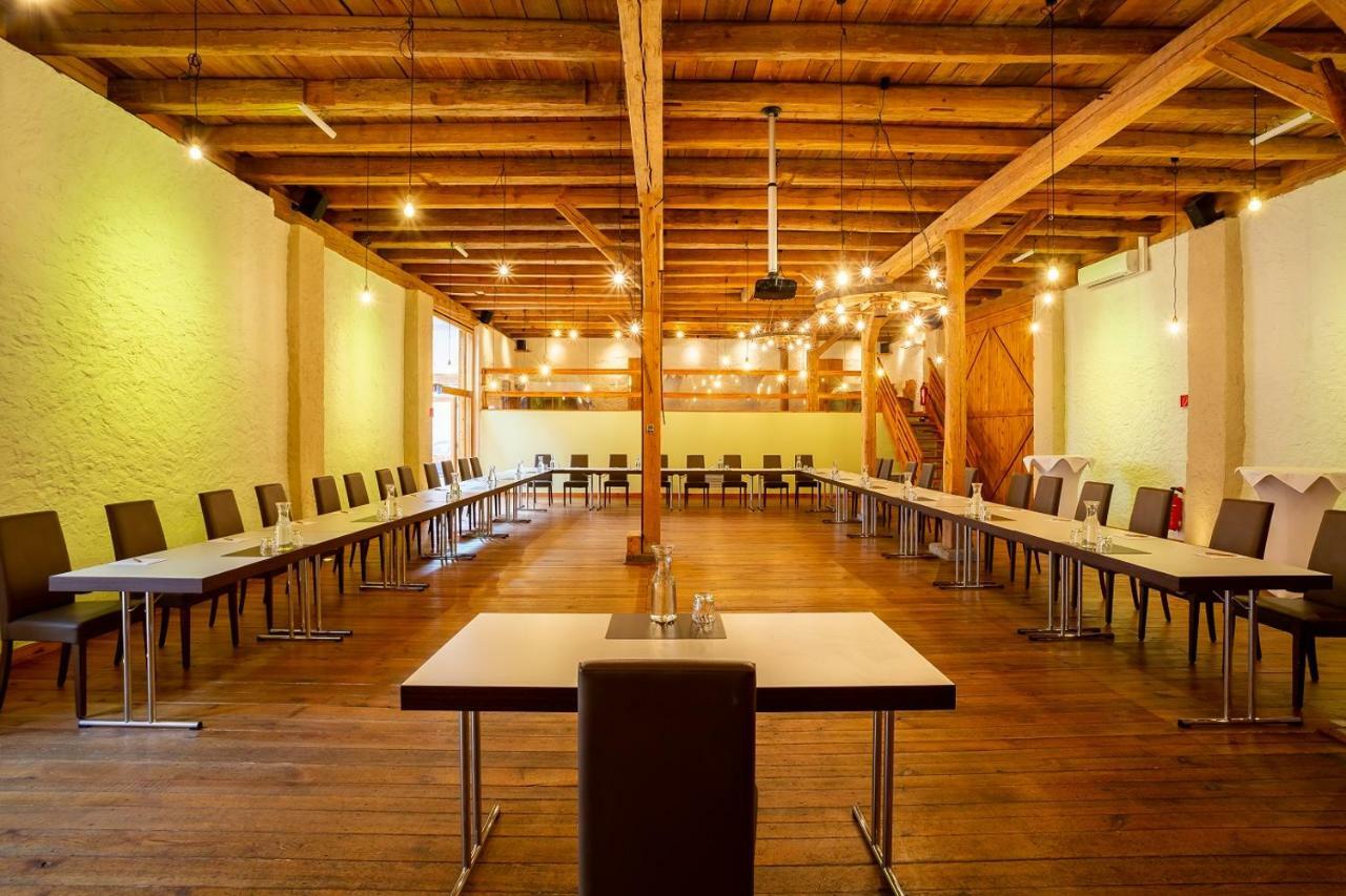 Acantus Hotel Weisendorf Екстериор снимка
