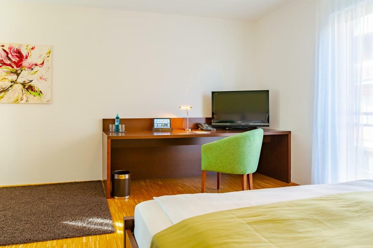 Acantus Hotel Weisendorf Екстериор снимка